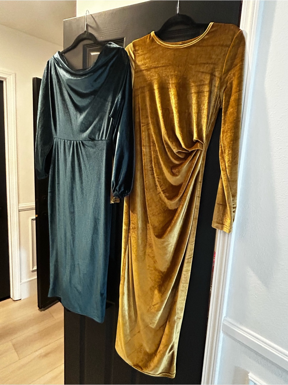 Velvet Drape Midi Dress - Gold